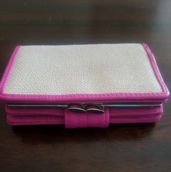 SOLD 👝 Pink Mini Wallet👝 - Picture 3 of 6